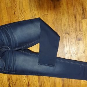 Size 18 Regular Maurice brand mid rise skinny